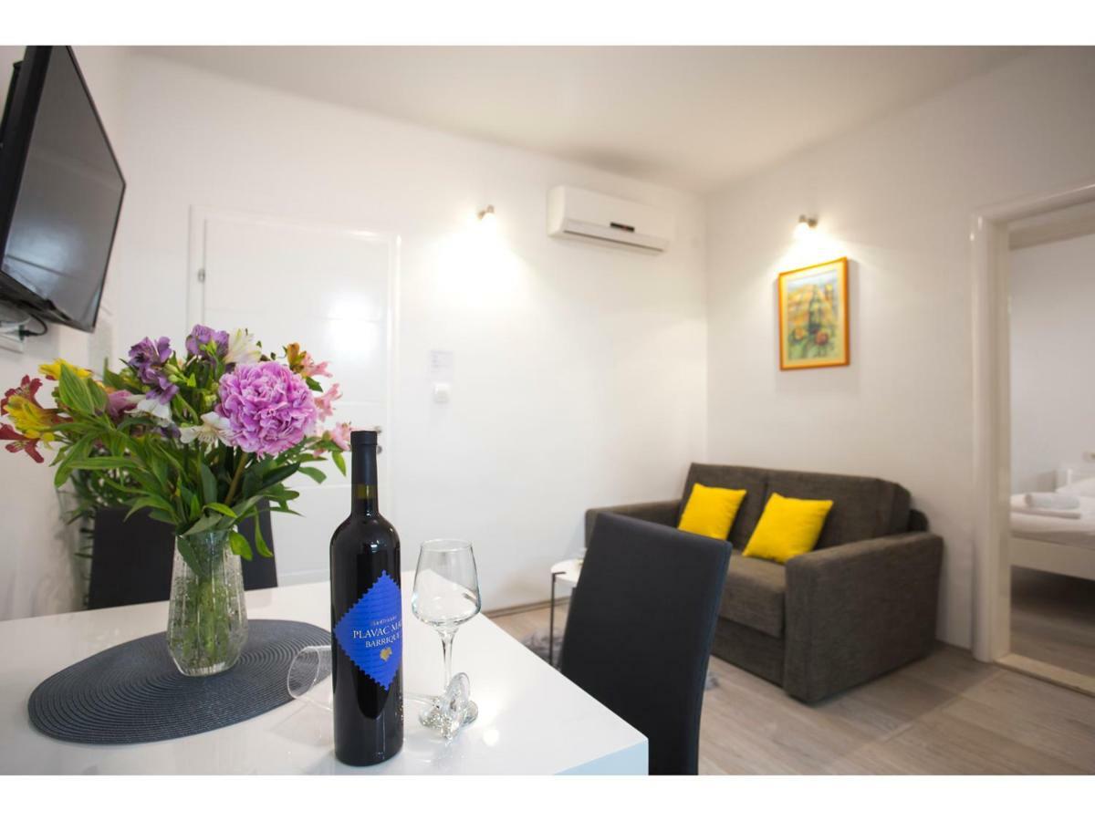 Spaladium - City Center Apartments สปลิท ภายนอก รูปภาพ