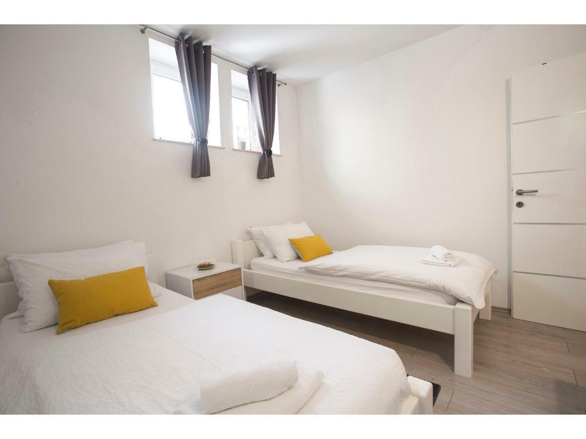 Spaladium - City Center Apartments สปลิท ภายนอก รูปภาพ